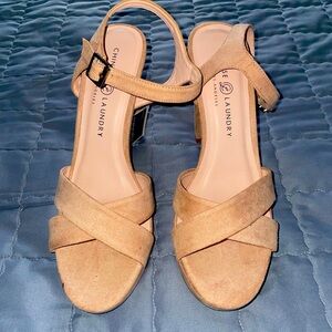 Chinese suede Laundry sandals